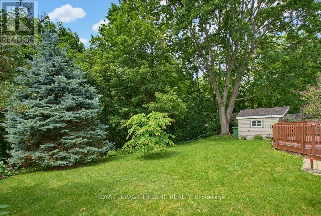 5 WARREN CRESCENT