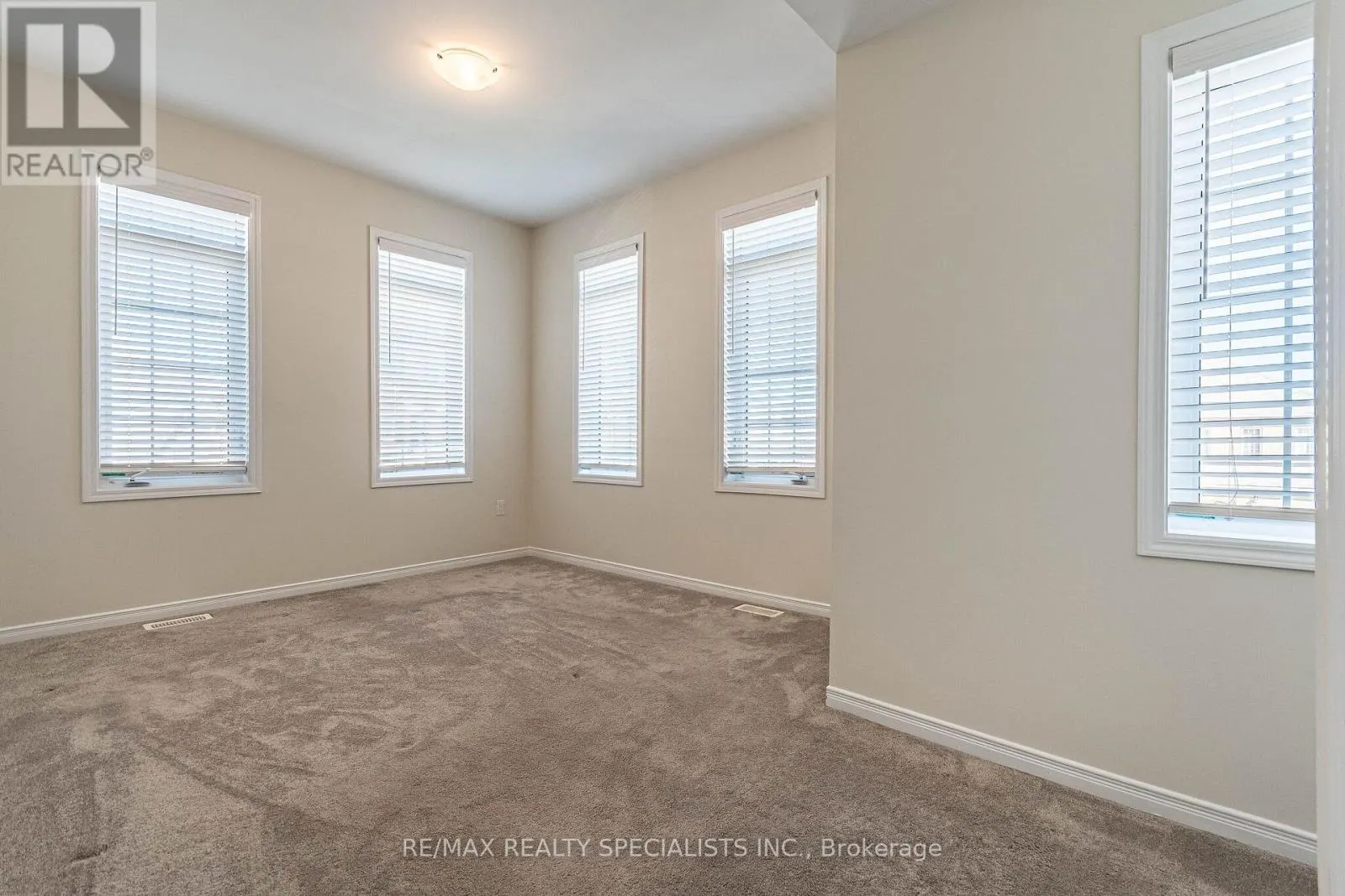 25 CLOY DRIVE