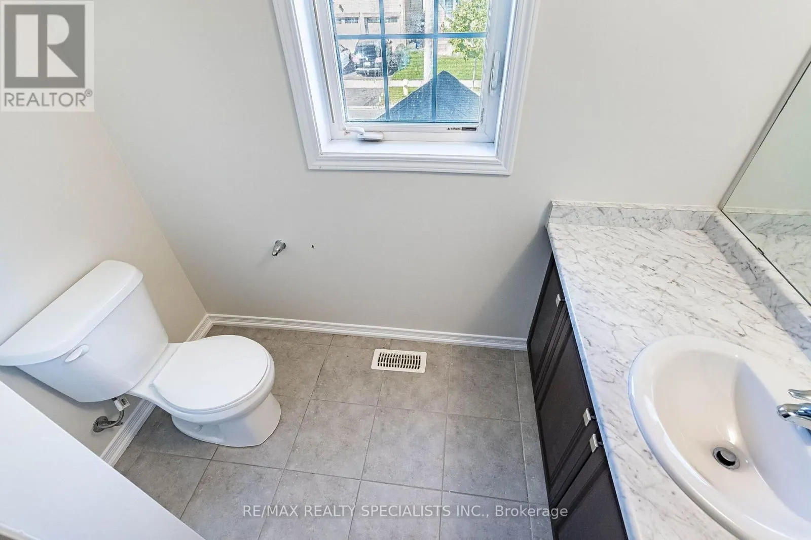 25 CLOY DRIVE
