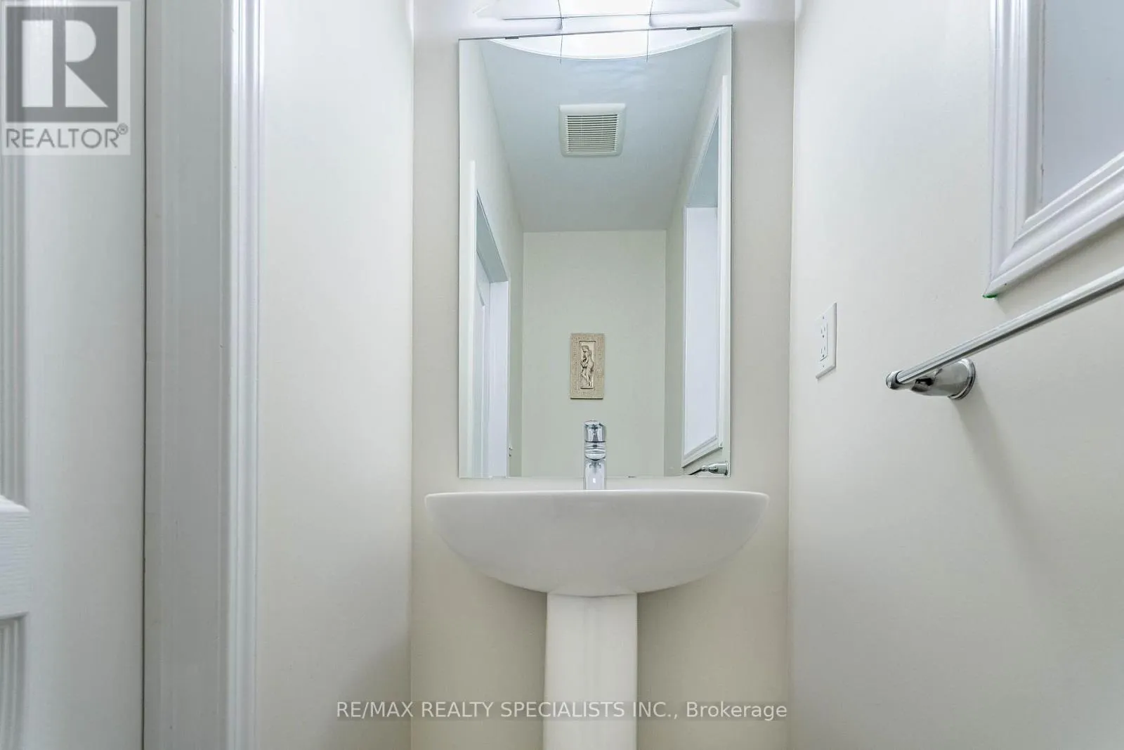25 CLOY DRIVE