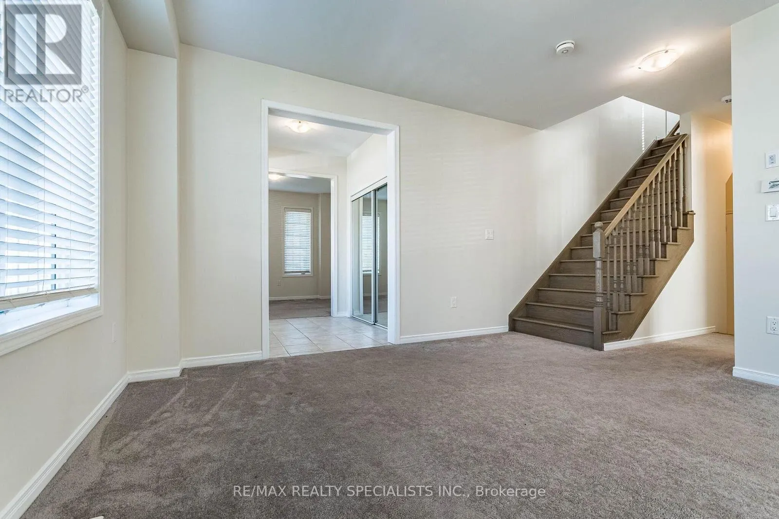 25 CLOY DRIVE