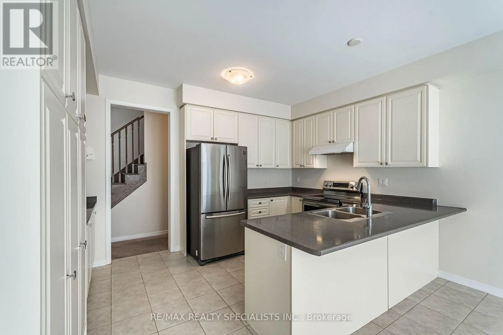25 CLOY DRIVE