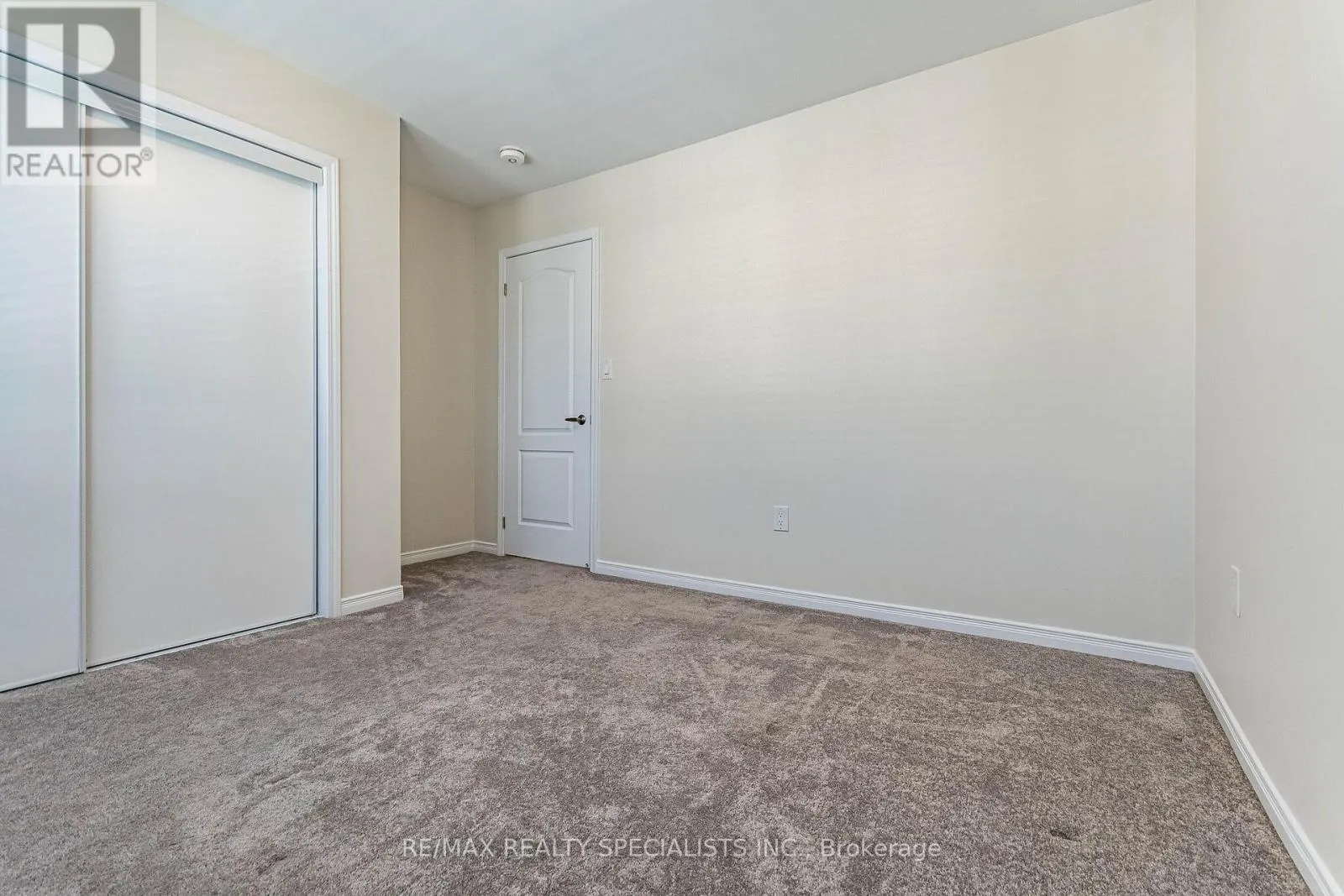 25 CLOY DRIVE