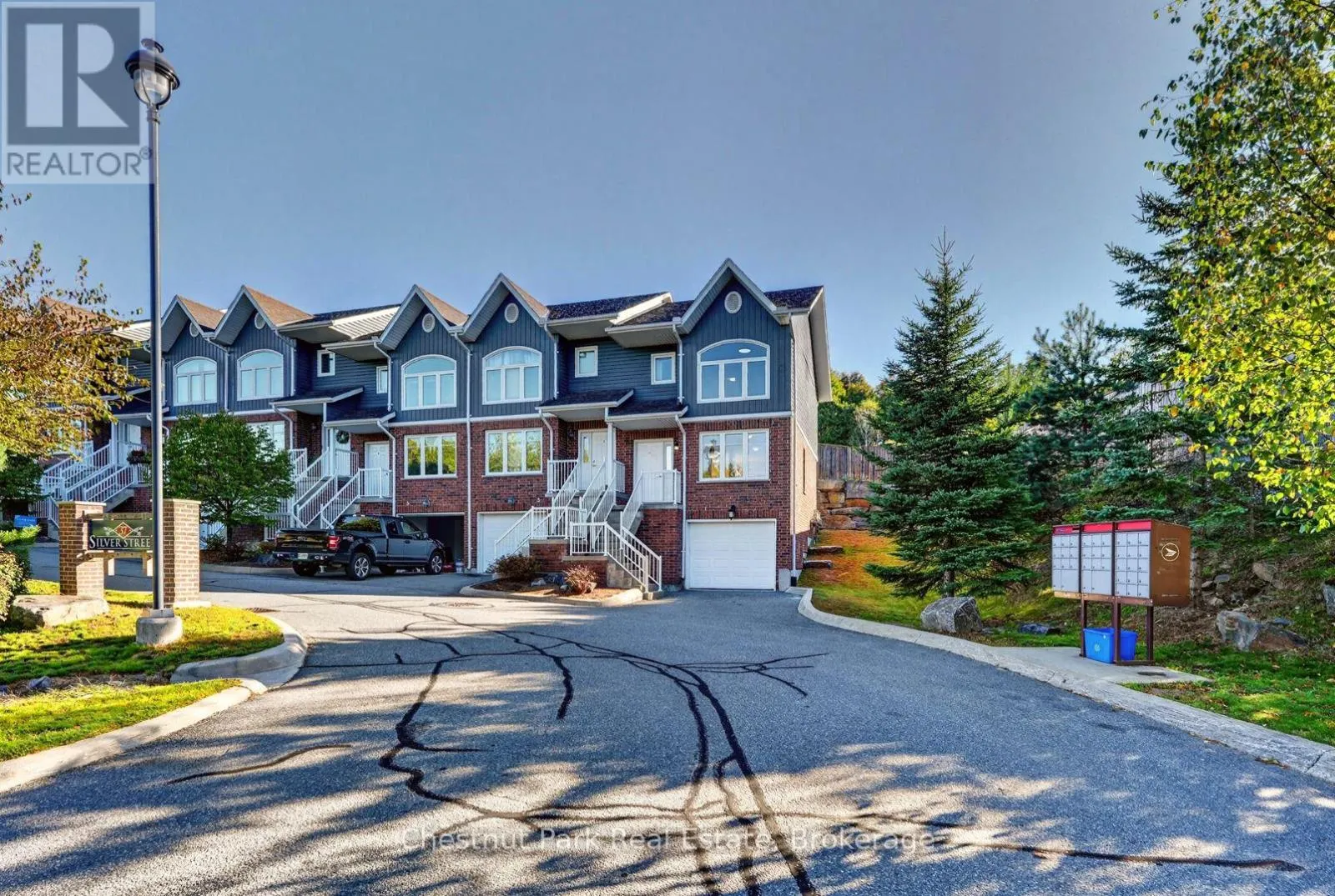 1 - 37 SILVER STREET #1