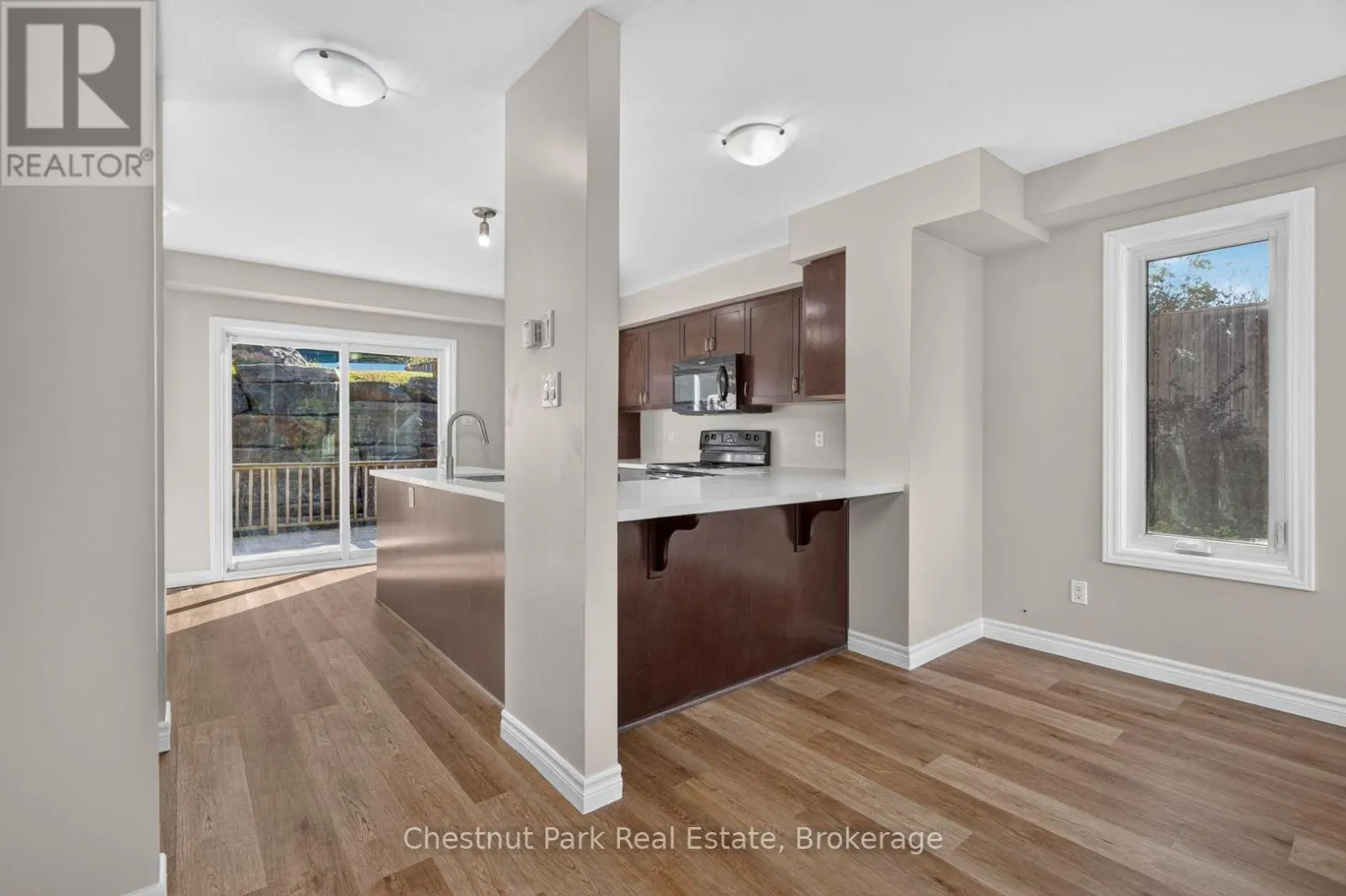 1 - 37 SILVER STREET #1