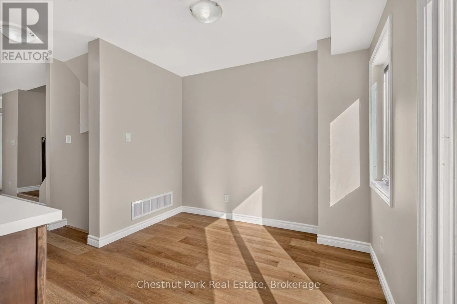 1 - 37 SILVER STREET #1