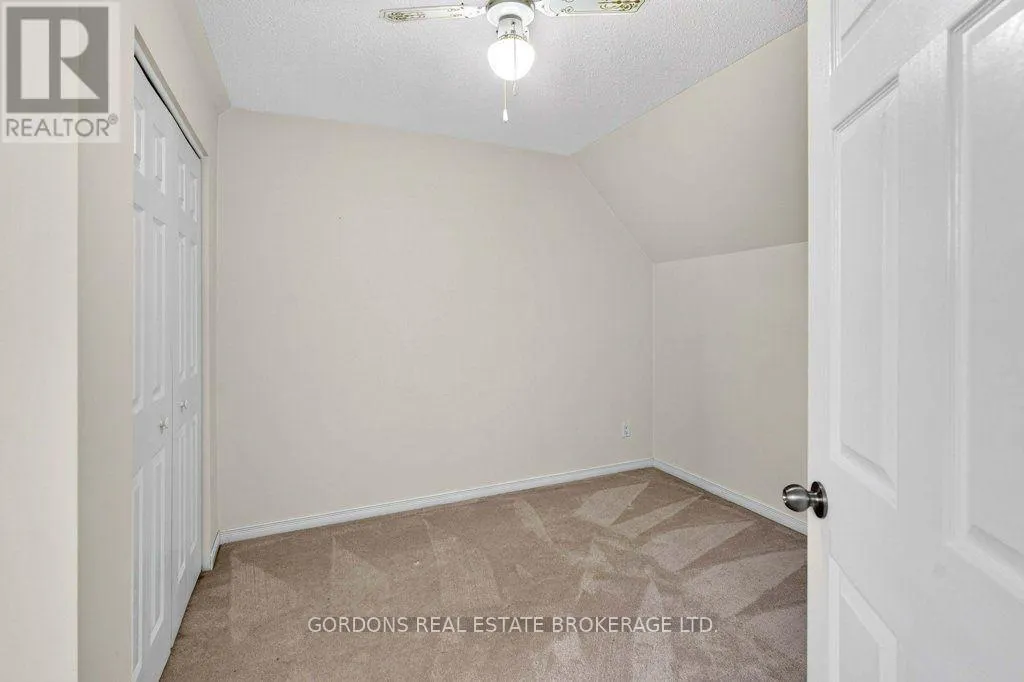 813 PIERCE'S LANE