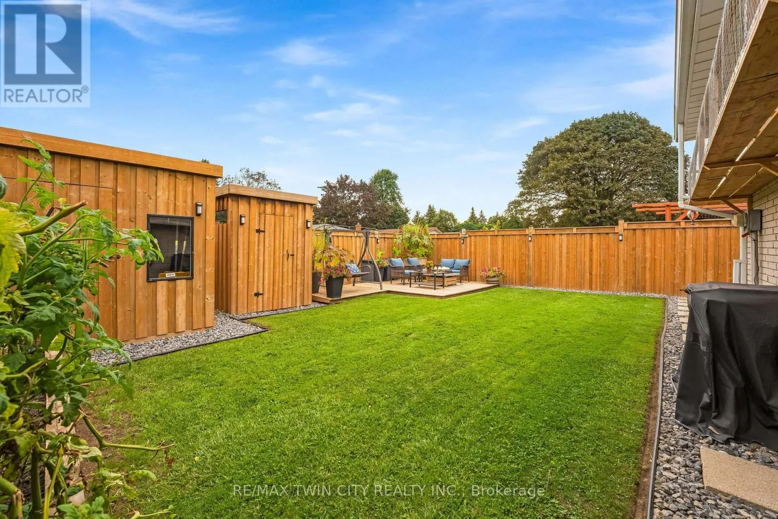 49 CARNABY CRESCENT