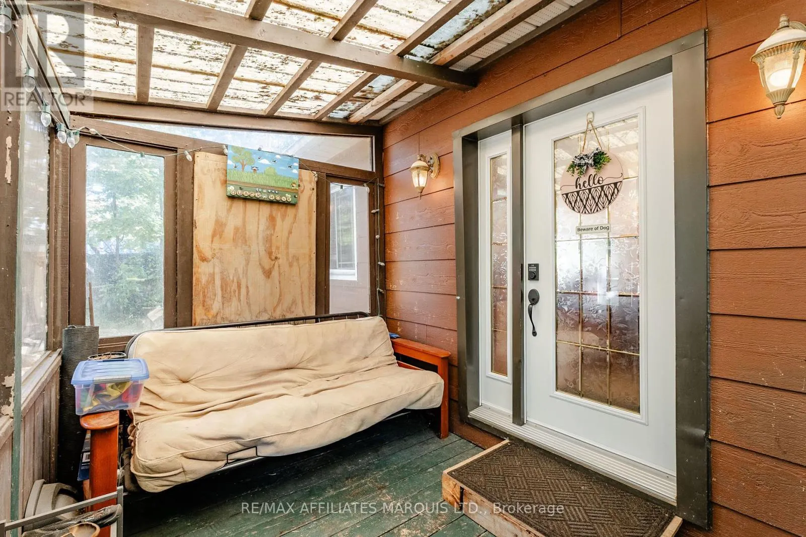 6286 PLEASANT DRIVE
