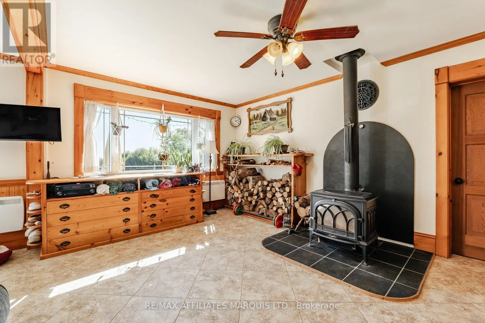 6286 PLEASANT DRIVE