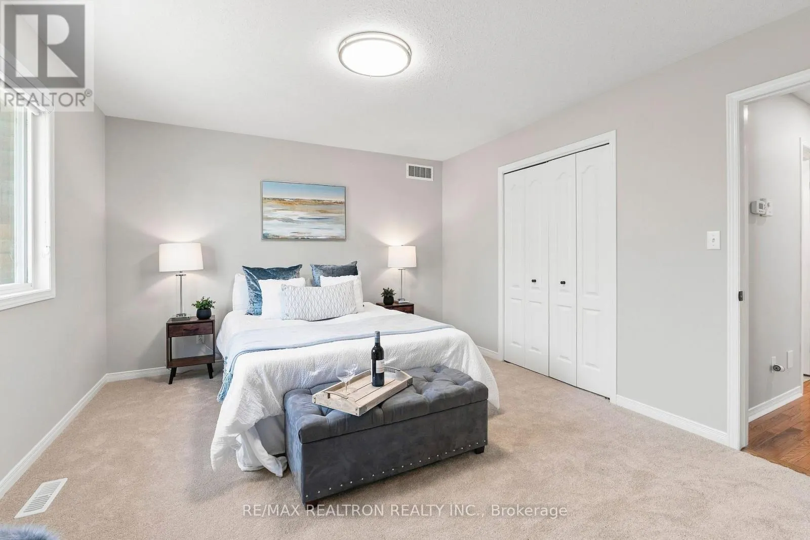 25 LINDEN LANE