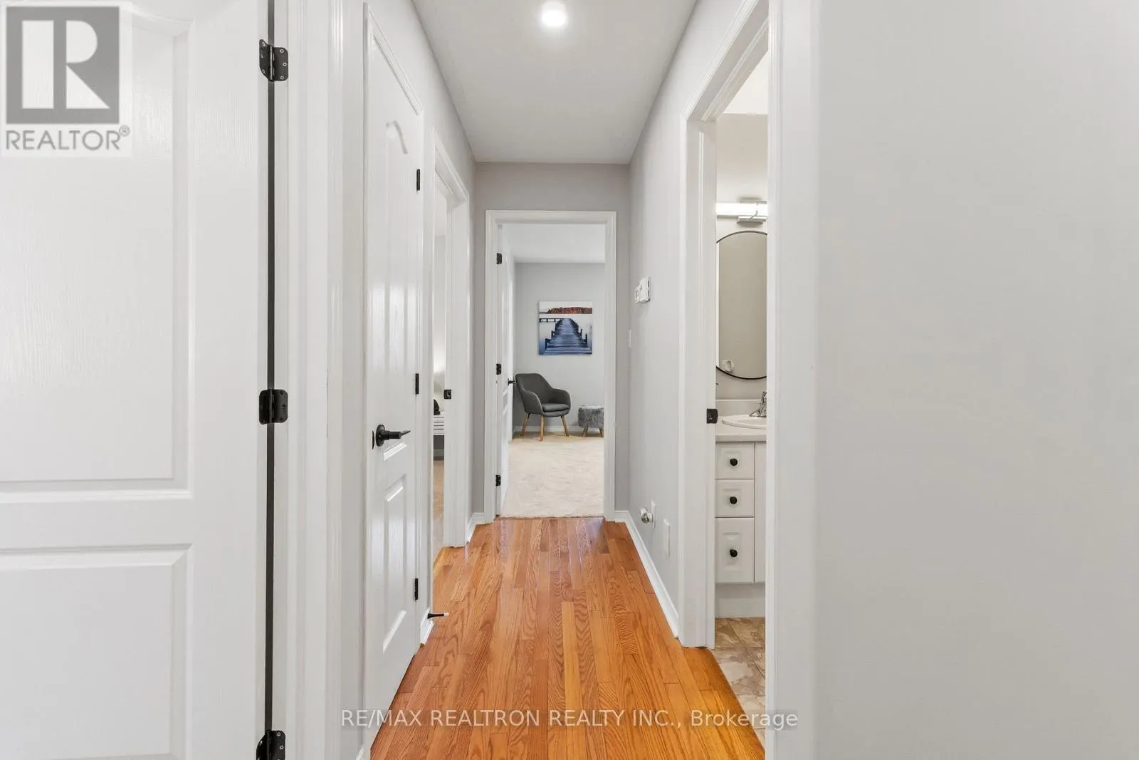 25 LINDEN LANE