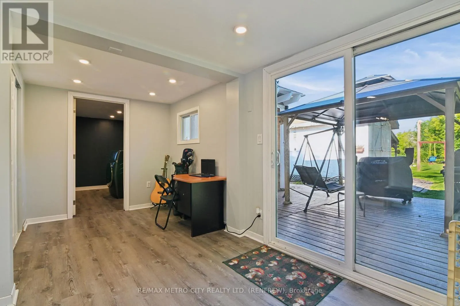 2328 KERR LINE