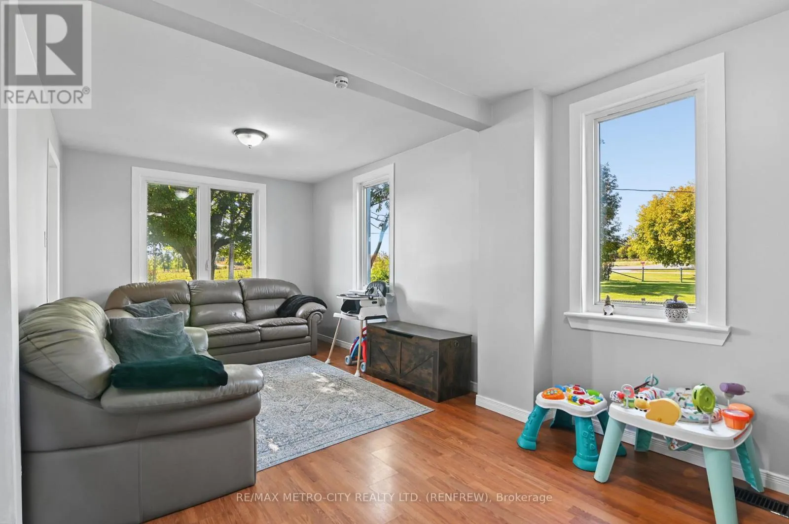 2328 KERR LINE