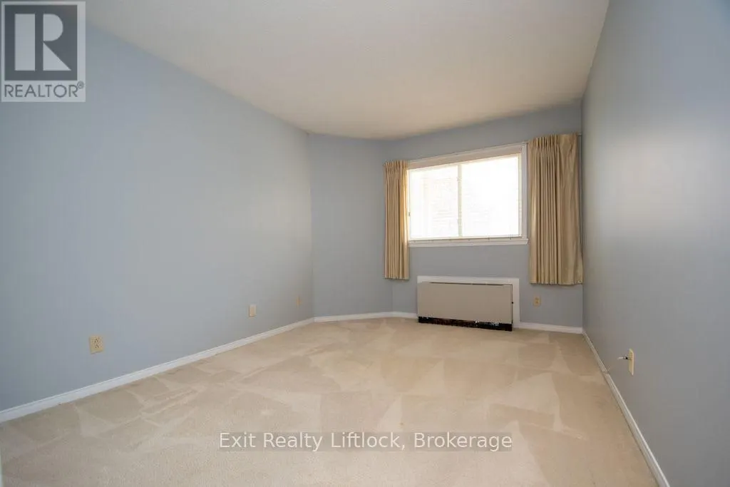 202 C - 1099 CLONSILLA AVENUE #202 C