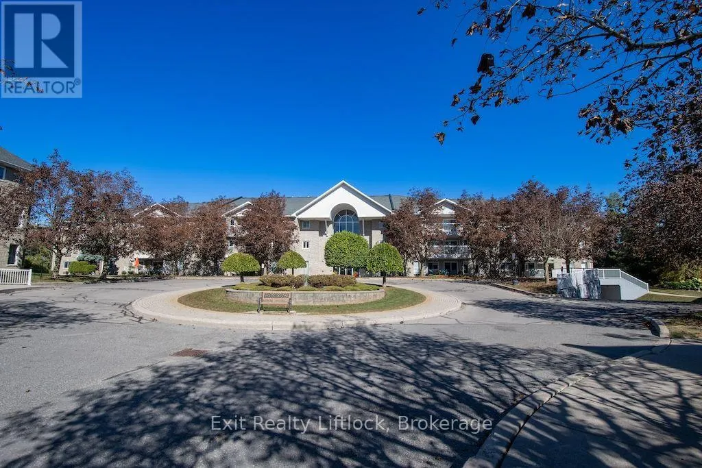 202 C - 1099 CLONSILLA AVENUE #202 C
