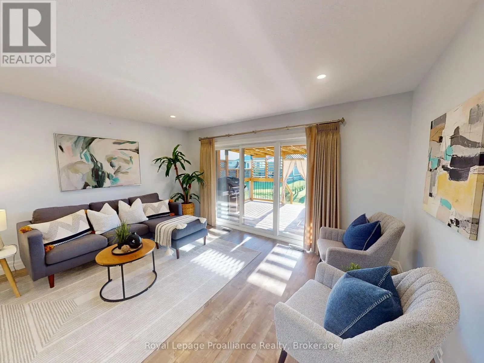 38 MERCEDES DRIVE