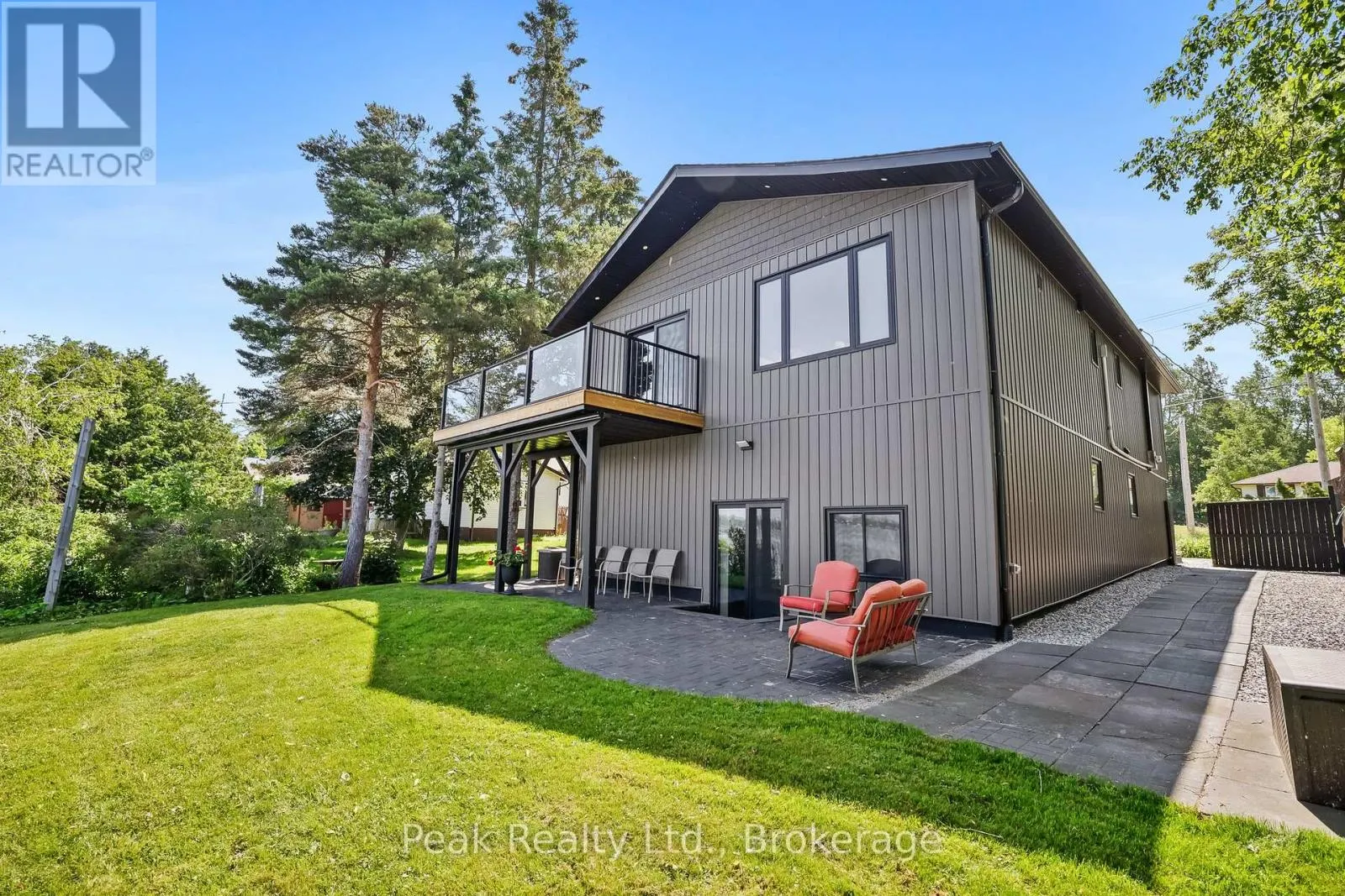 5 MCGILL DRIVE