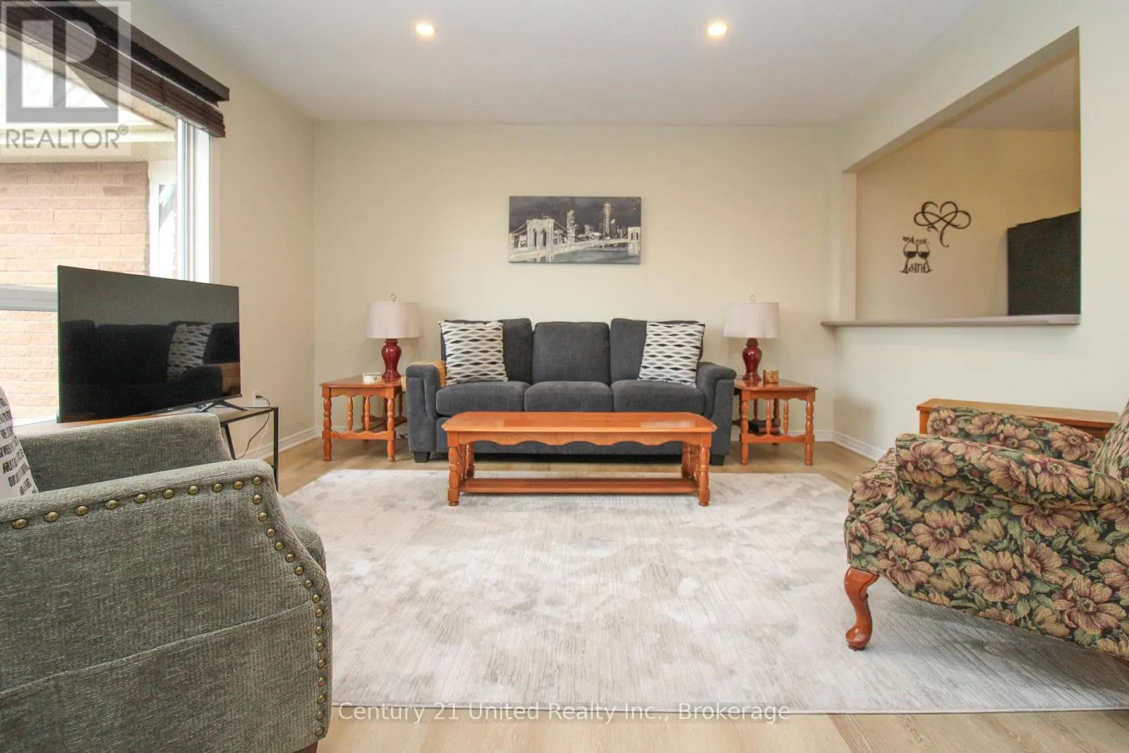 204 - 1110 CLONSILLA AVENUE #204