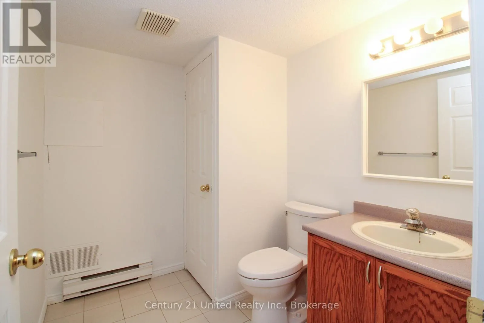 204 - 1110 CLONSILLA AVENUE #204