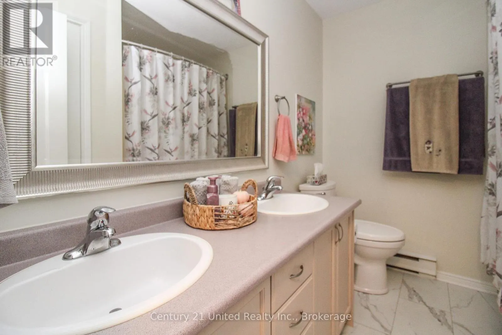 204 - 1110 CLONSILLA AVENUE #204