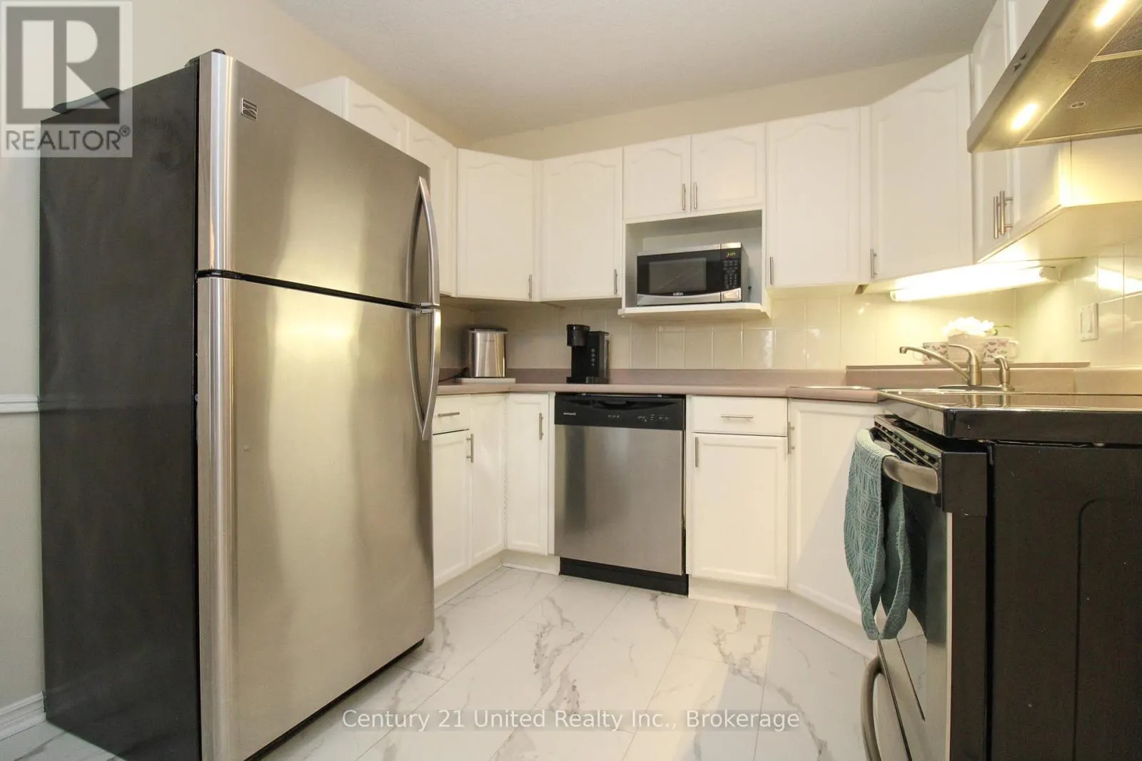 204 - 1110 CLONSILLA AVENUE #204