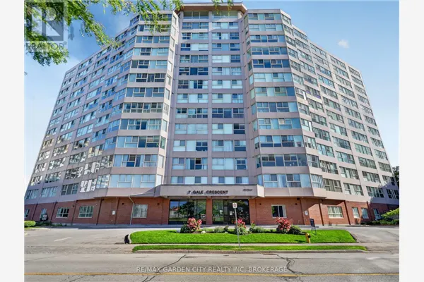 1107 - 7 GALE CRESCENT