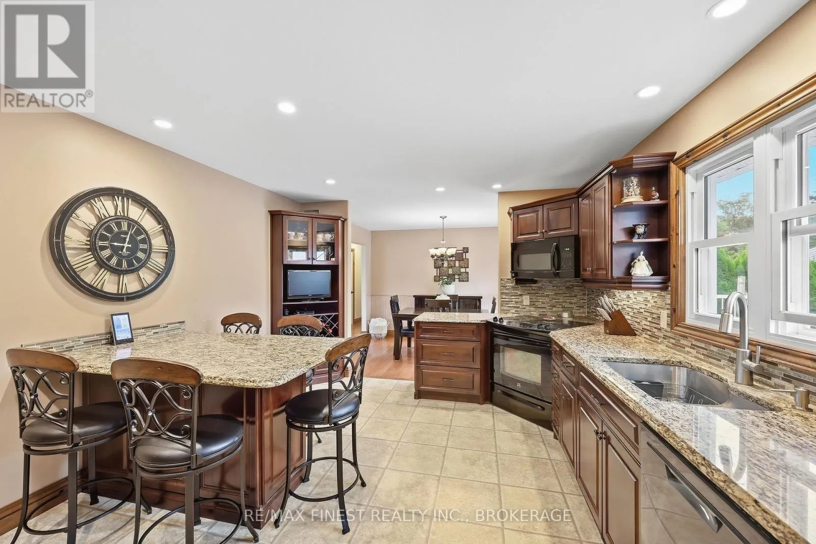 1199 COUNTY ROAD 2