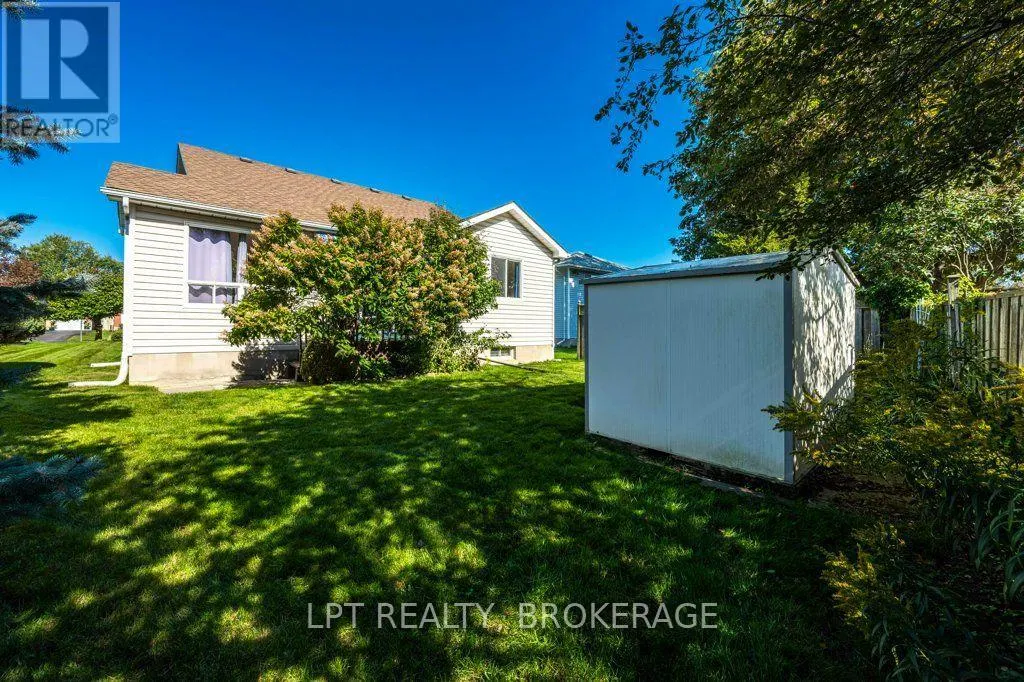 401 WATERLOO DRIVE