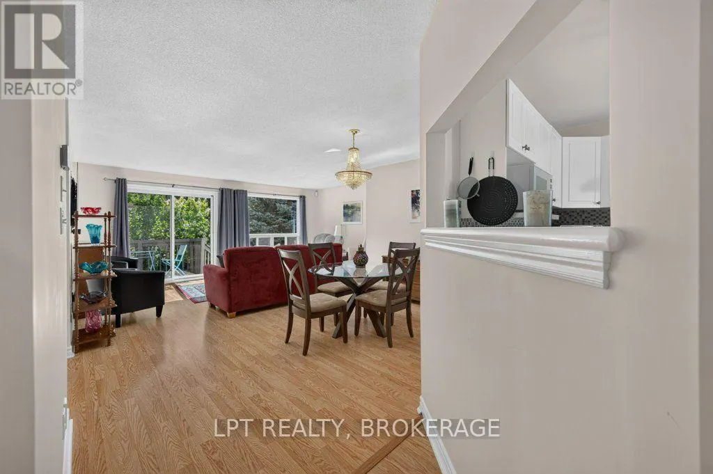401 WATERLOO DRIVE