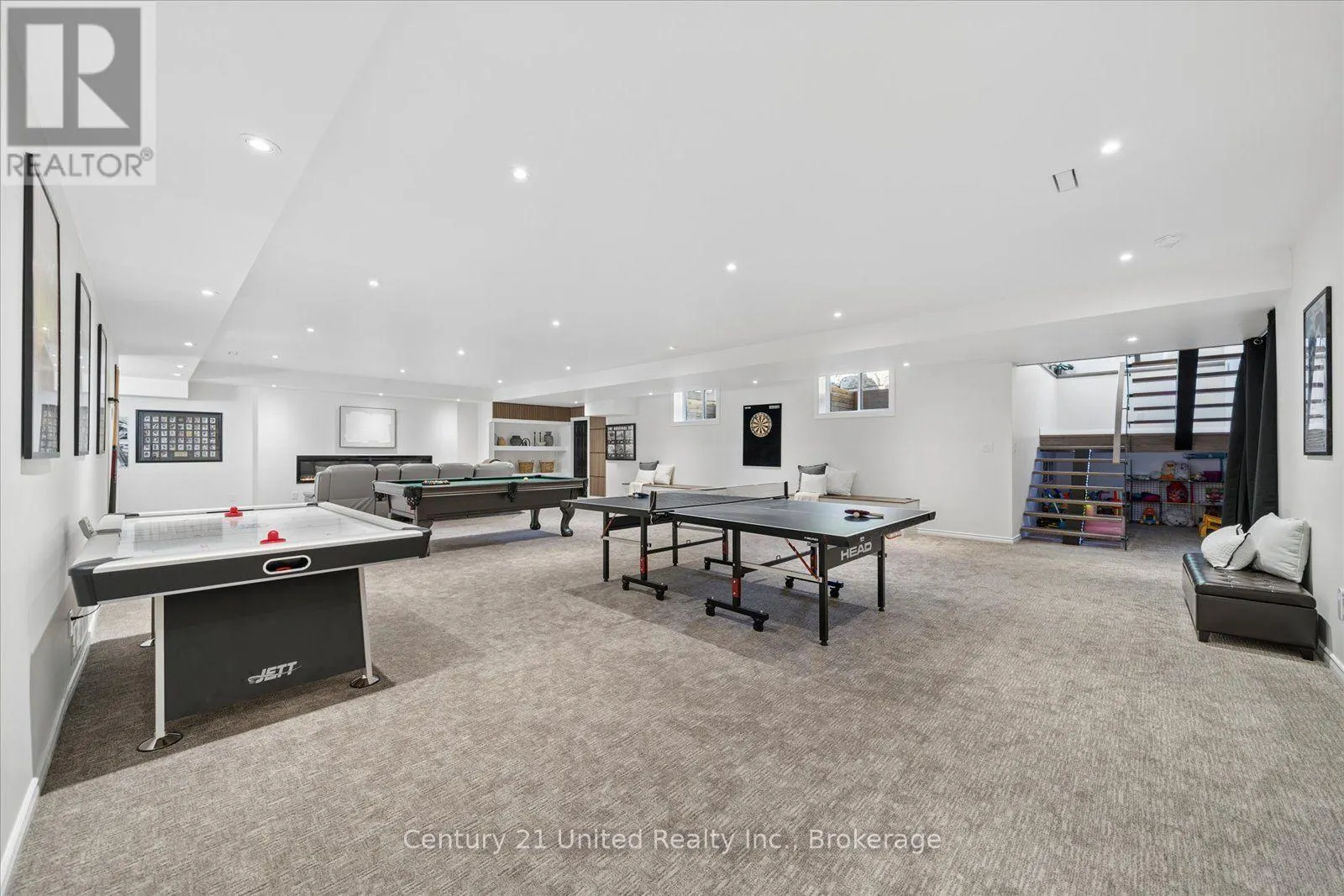 144 WALLIS DRIVE