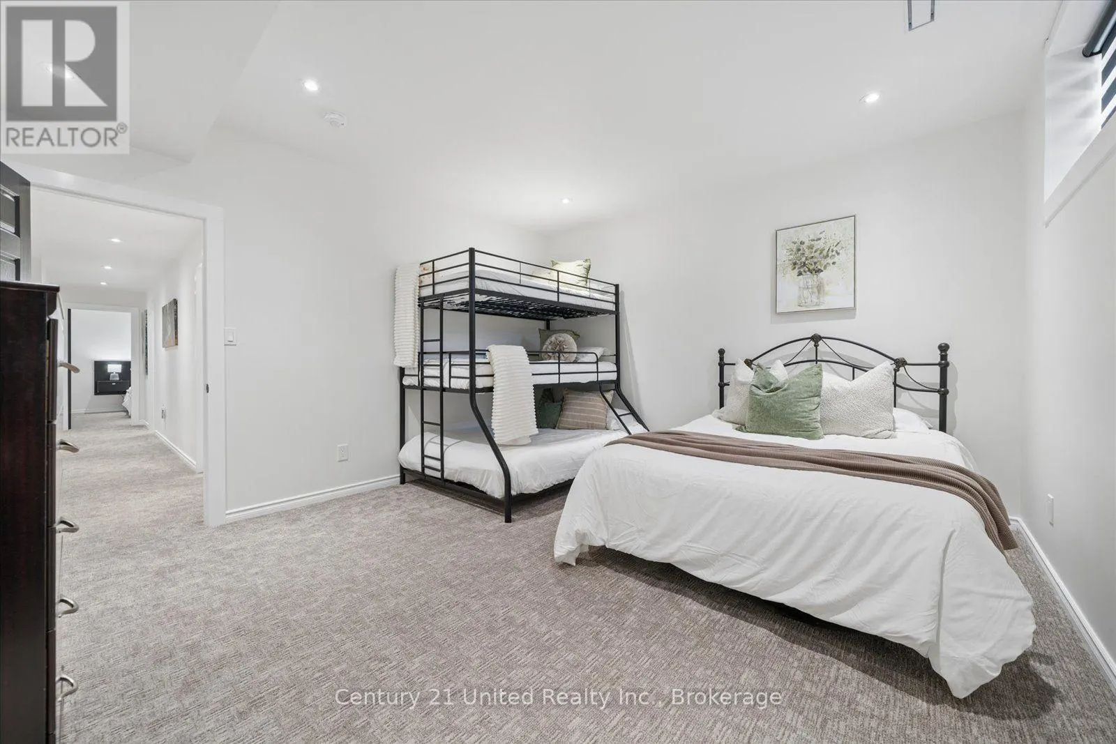 144 WALLIS DRIVE