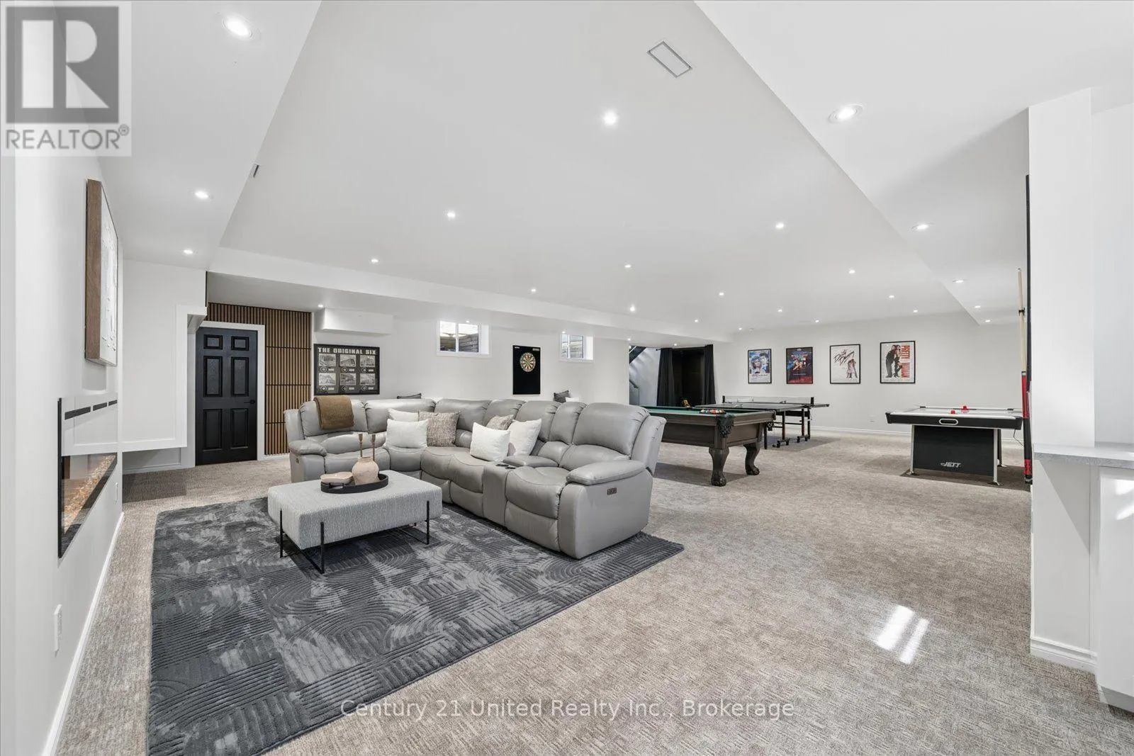 144 WALLIS DRIVE