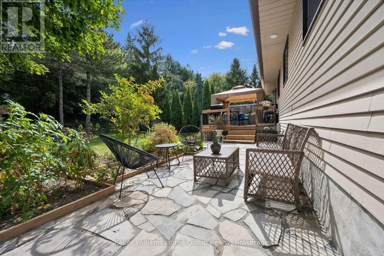 66 WOOLWICH STREET W
