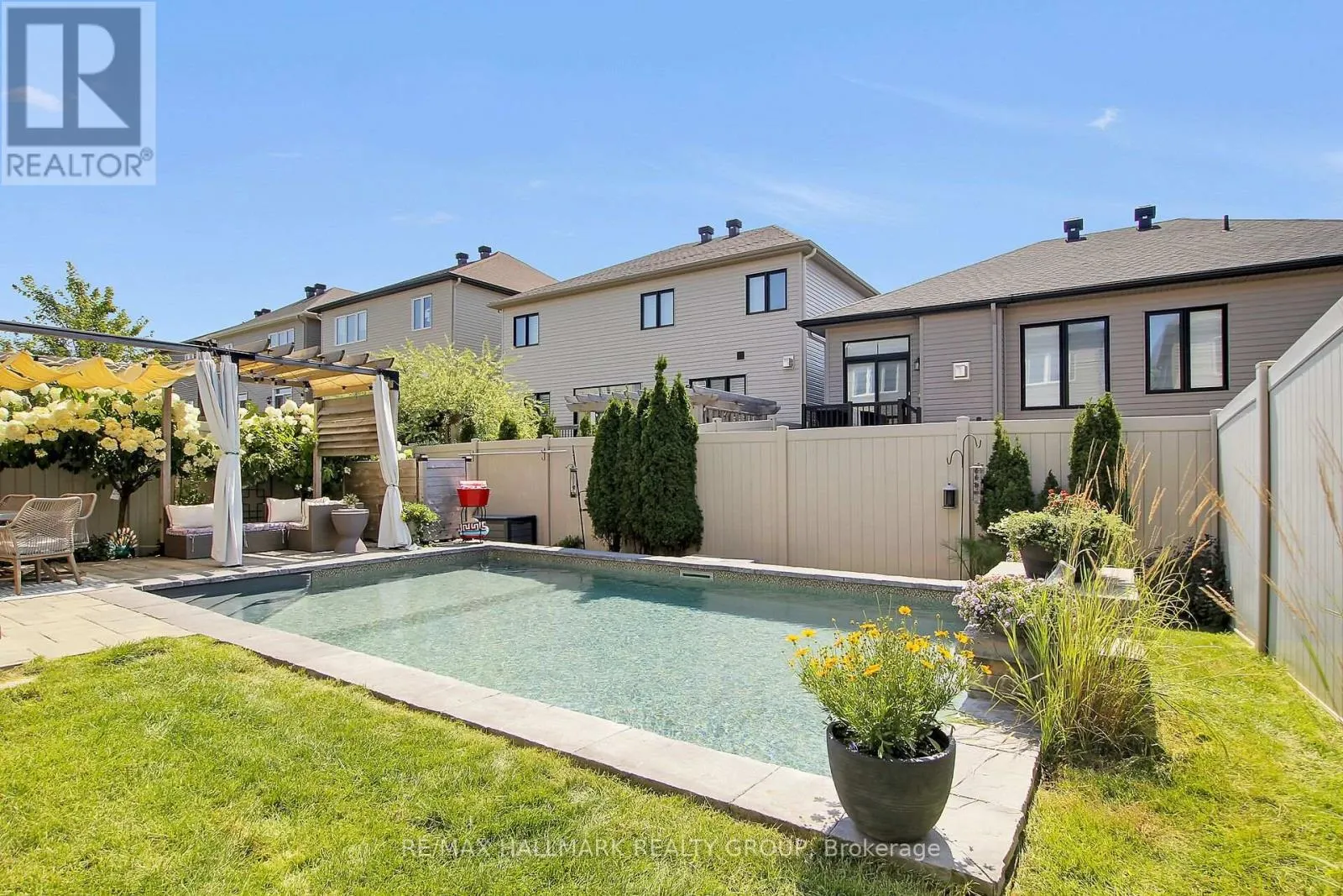 636 EAGLE CREST HEIGHTS