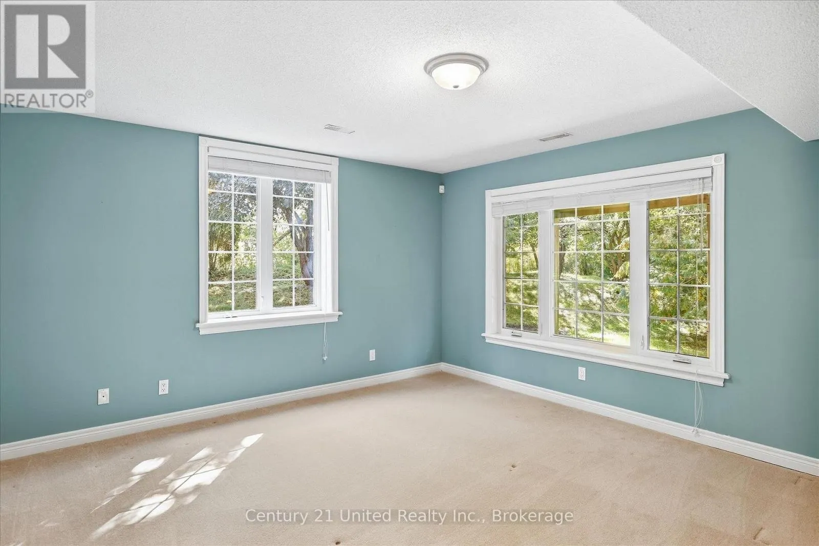 611 - 1742 RAVENWOOD DRIVE #611