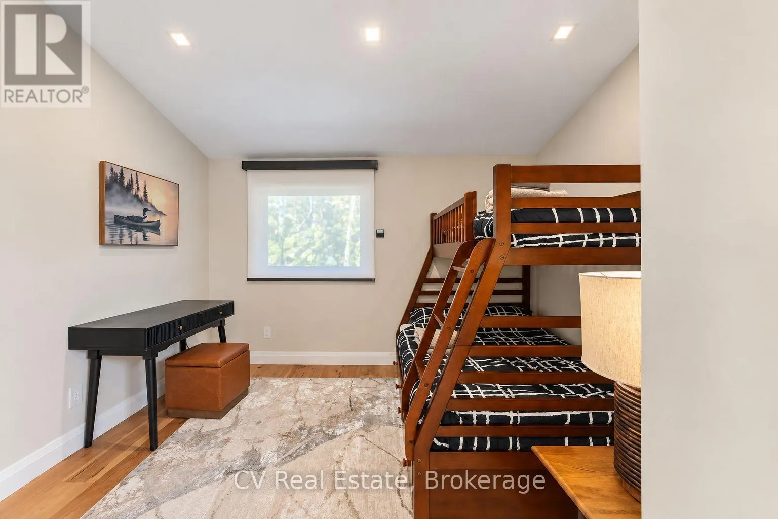 1009 DONALDSON STREET