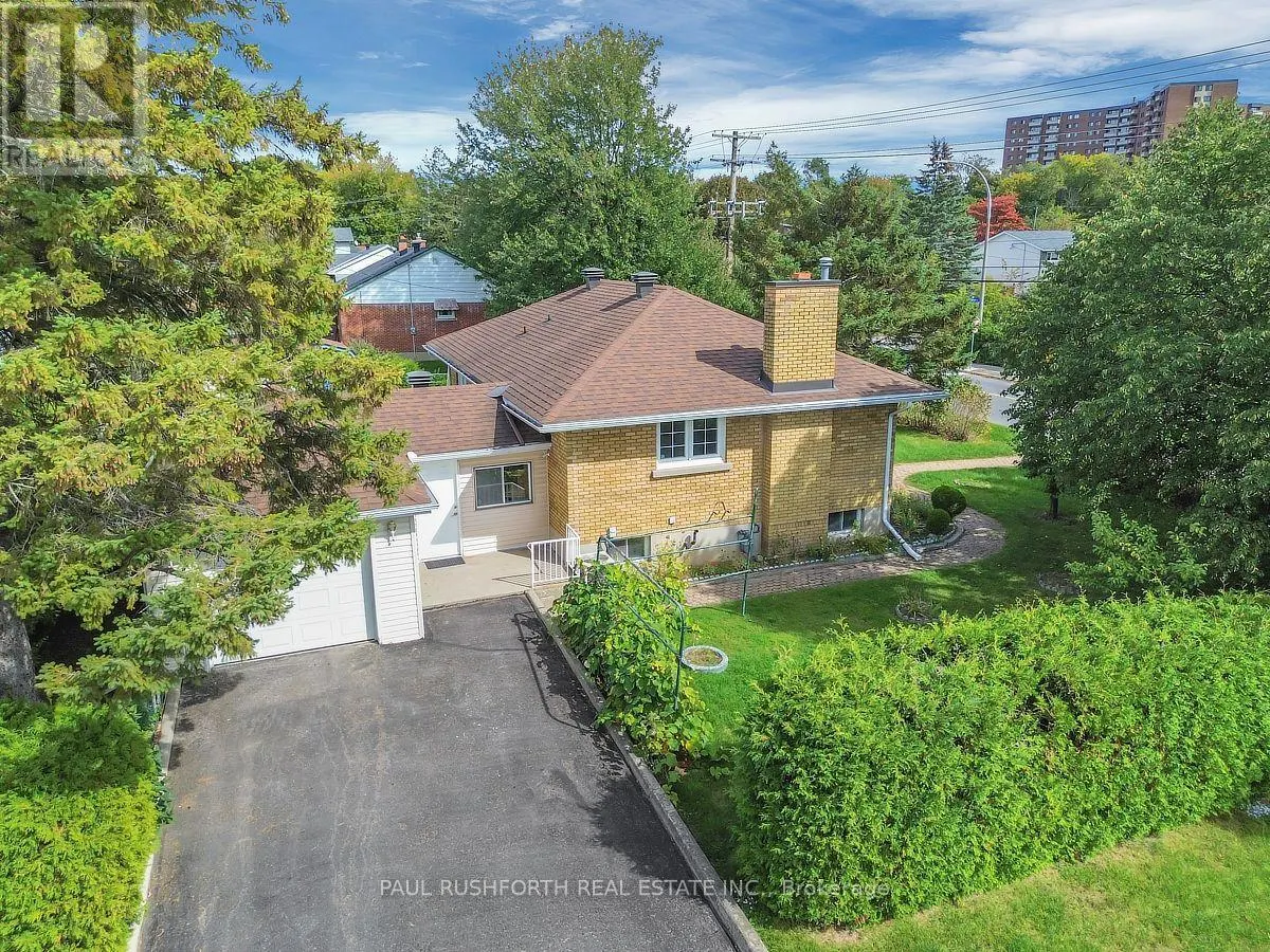 41 CAPILANO DRIVE