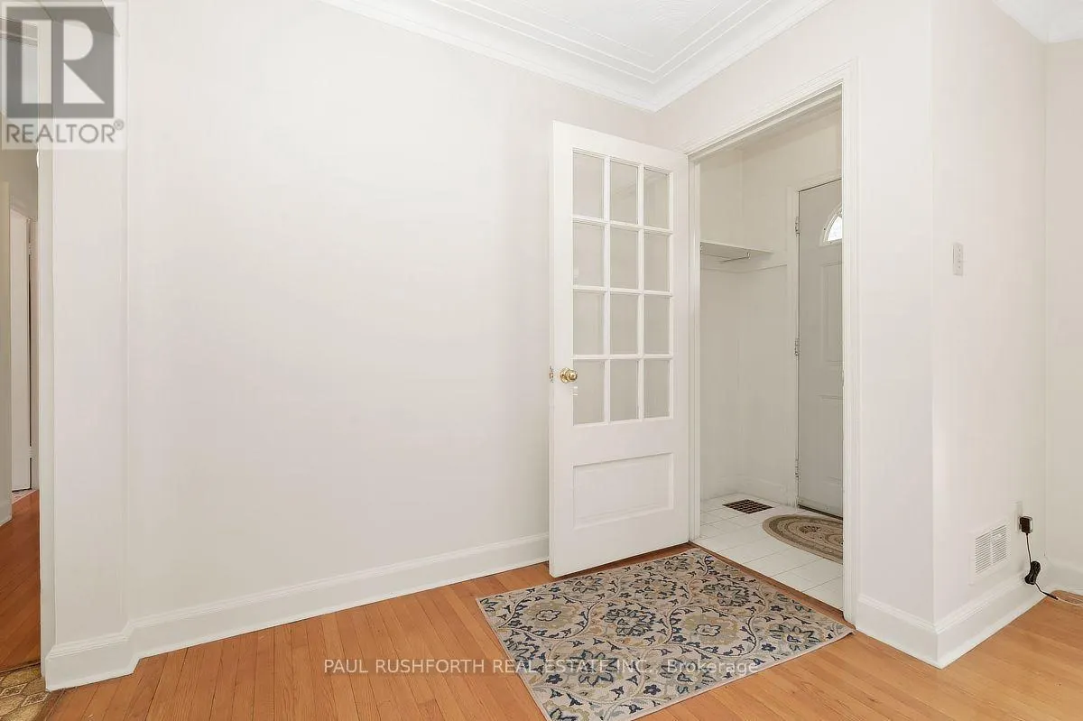 41 CAPILANO DRIVE