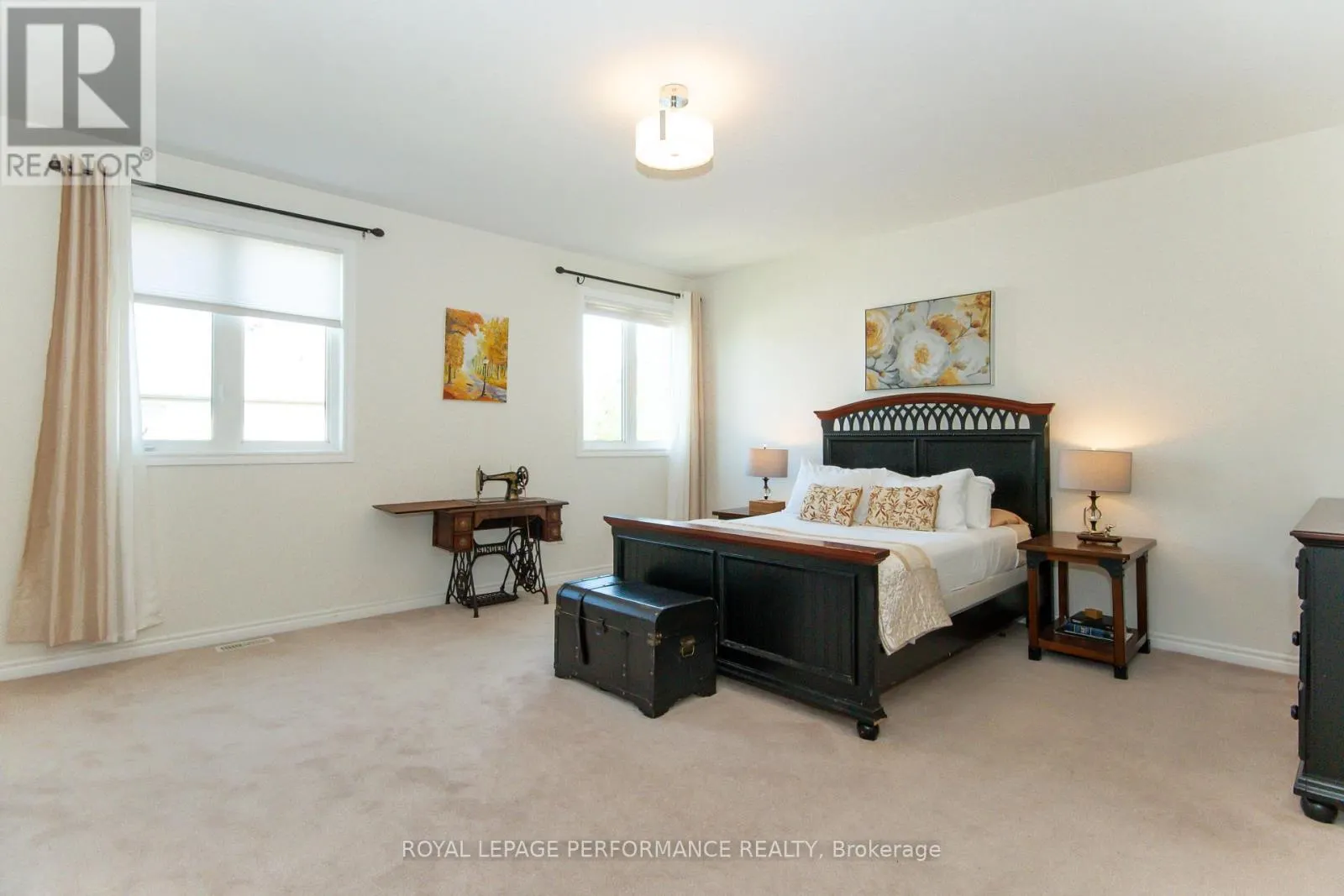 2744 GRAND VISTA CIRCLE