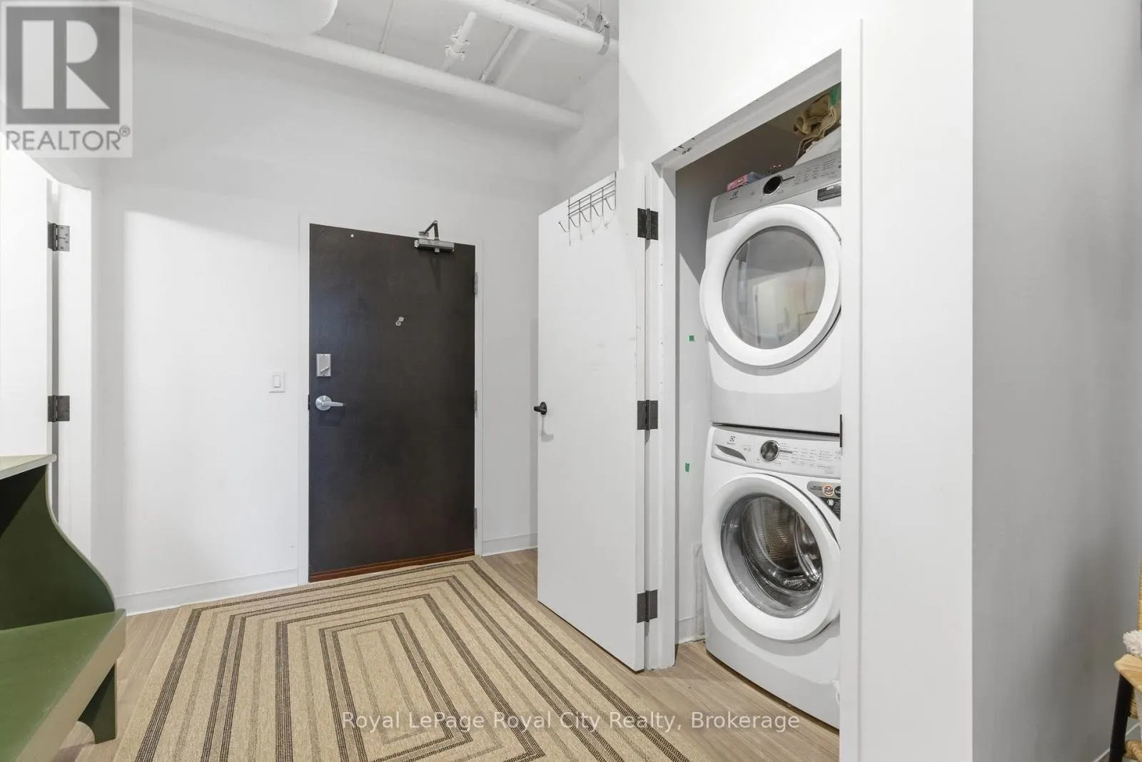112 - 120 HURON STREET #112