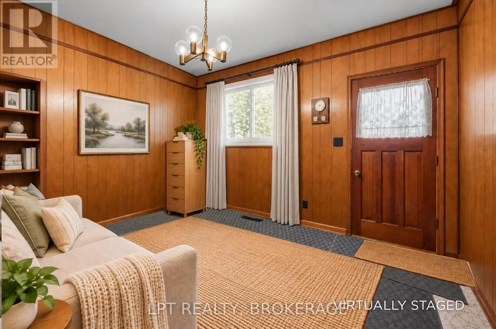 124 CAMPBELL CRESCENT