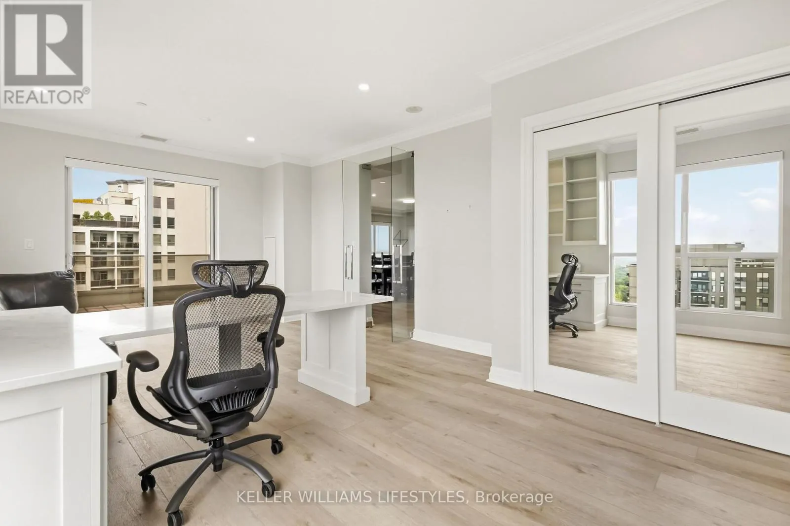 2704 - 330 RIDOUT STREET N #2704