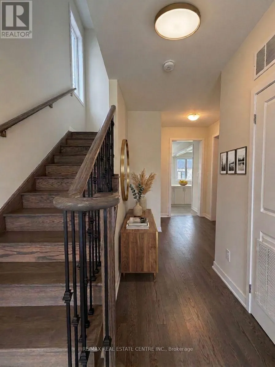 17 DOWNRIVER DRIVE
