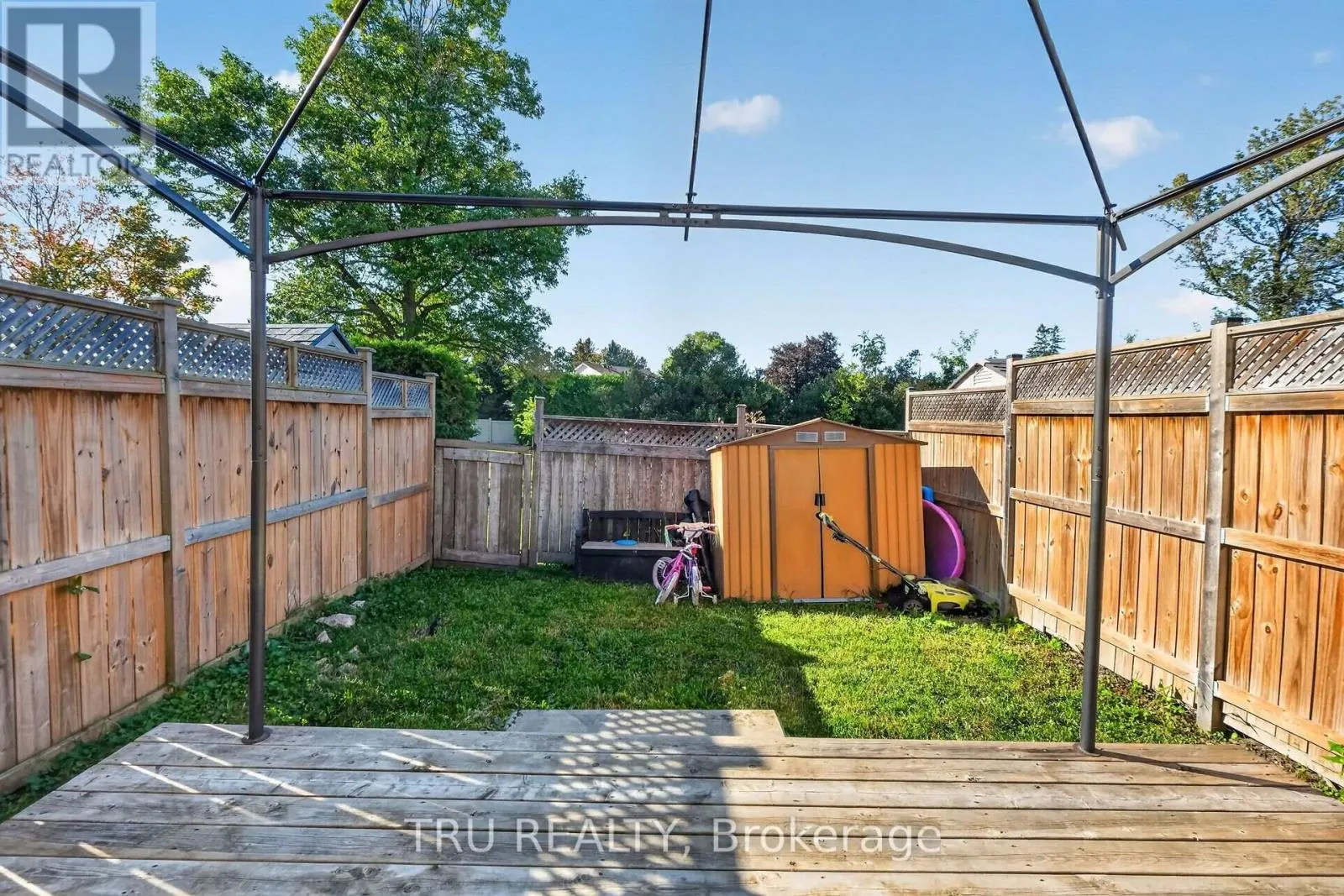 369 MOCKINGBIRD DRIVE