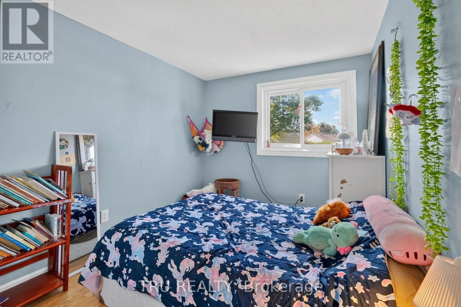 369 MOCKINGBIRD DRIVE