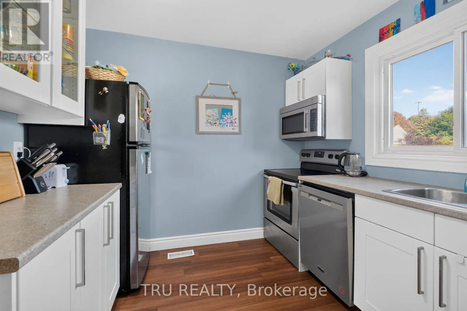 369 MOCKINGBIRD DRIVE