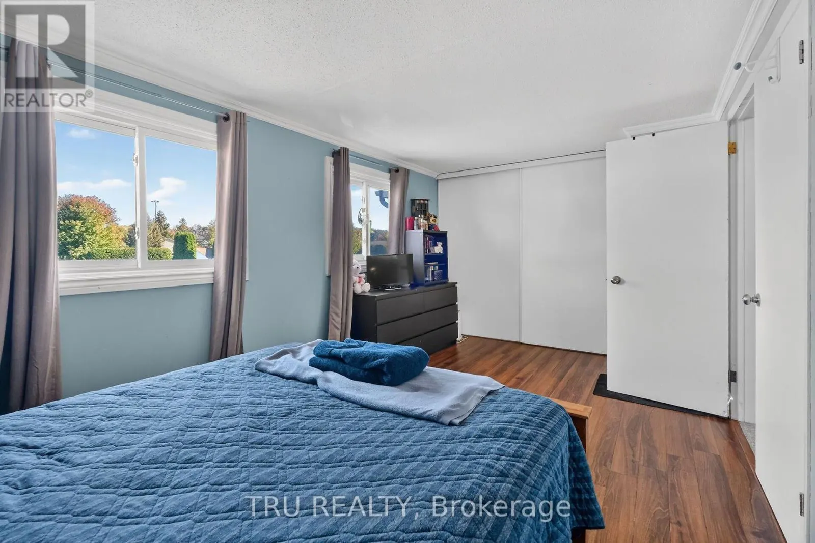 369 MOCKINGBIRD DRIVE