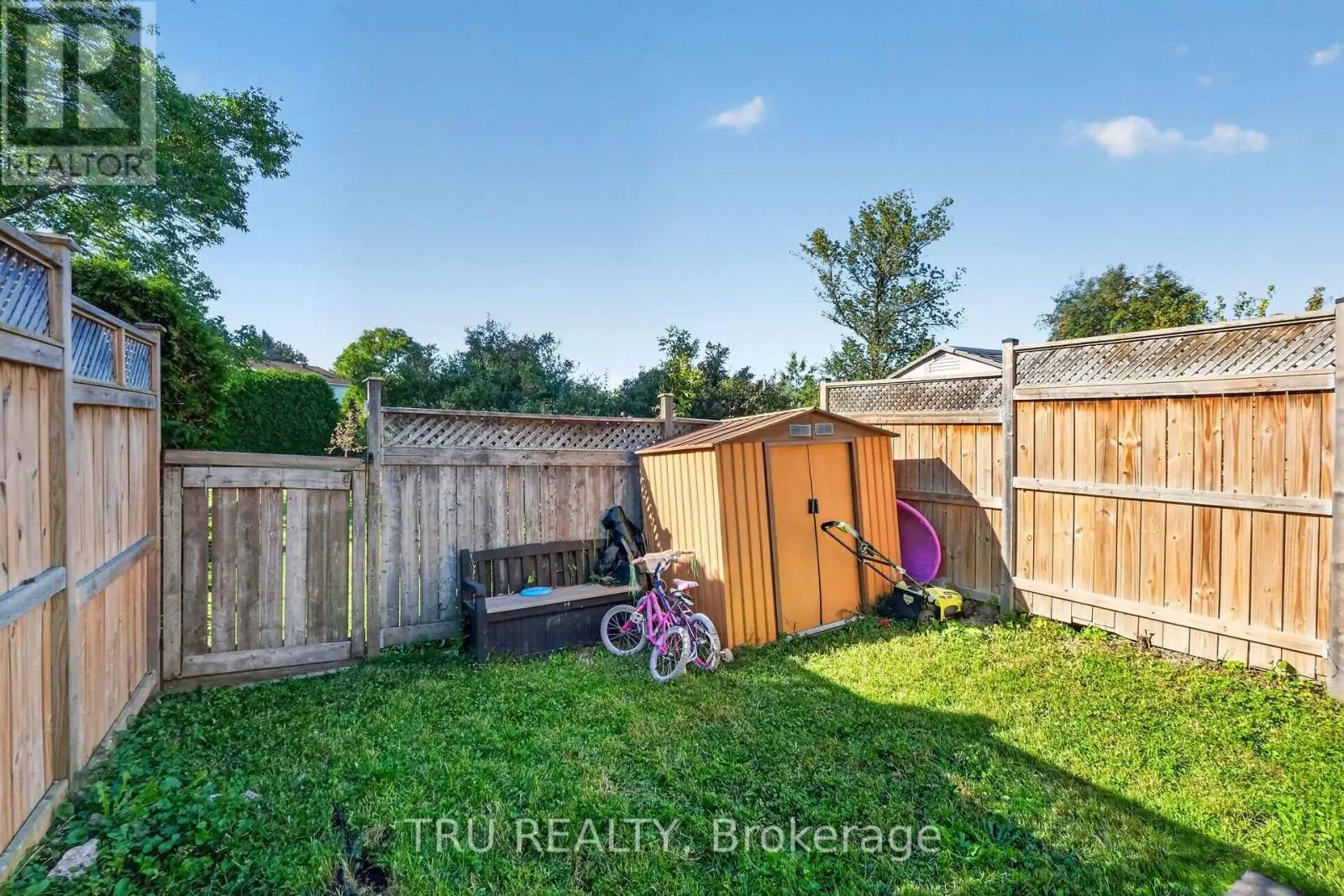 369 MOCKINGBIRD DRIVE