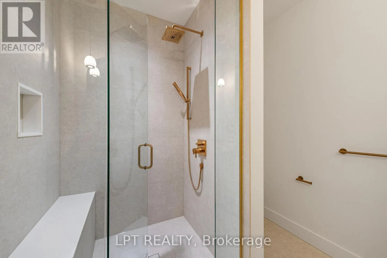1063 RIVER ROAD